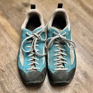 Asolo Sunset Approach/Hiking Shoes in Blue and Grey Women’s Size 9